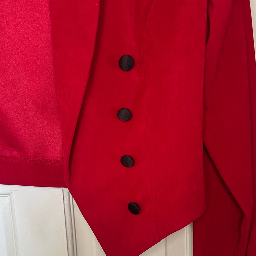 Vintage Sheri Martin Elegant Red Blazer with Black Accents - Picture 8 of 9